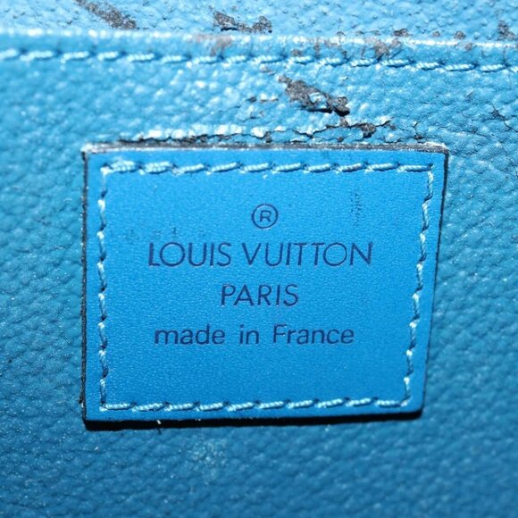 LOUIS VUITTON Epi Dauphine GM Pouch Blue M48435 LV Auth 69549 - Picture 9 of 16